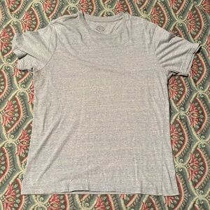 Men’s Light Blue St John’s Bay T Shirt Size Medium